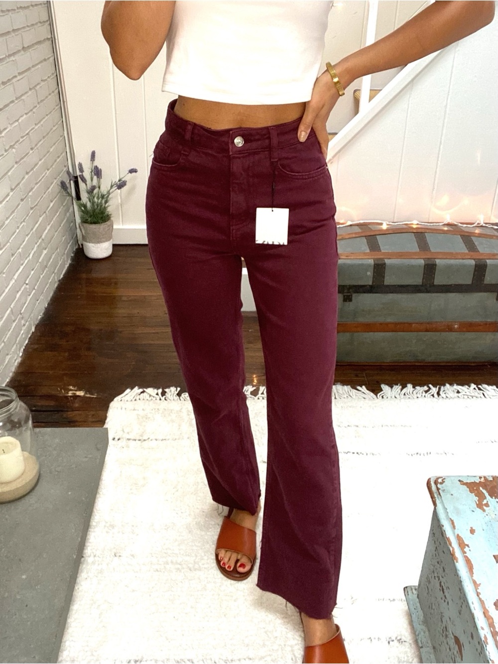 ZARA High Rise Straight Leg Ankle Rigid Jeans in Burgundy! 🥀